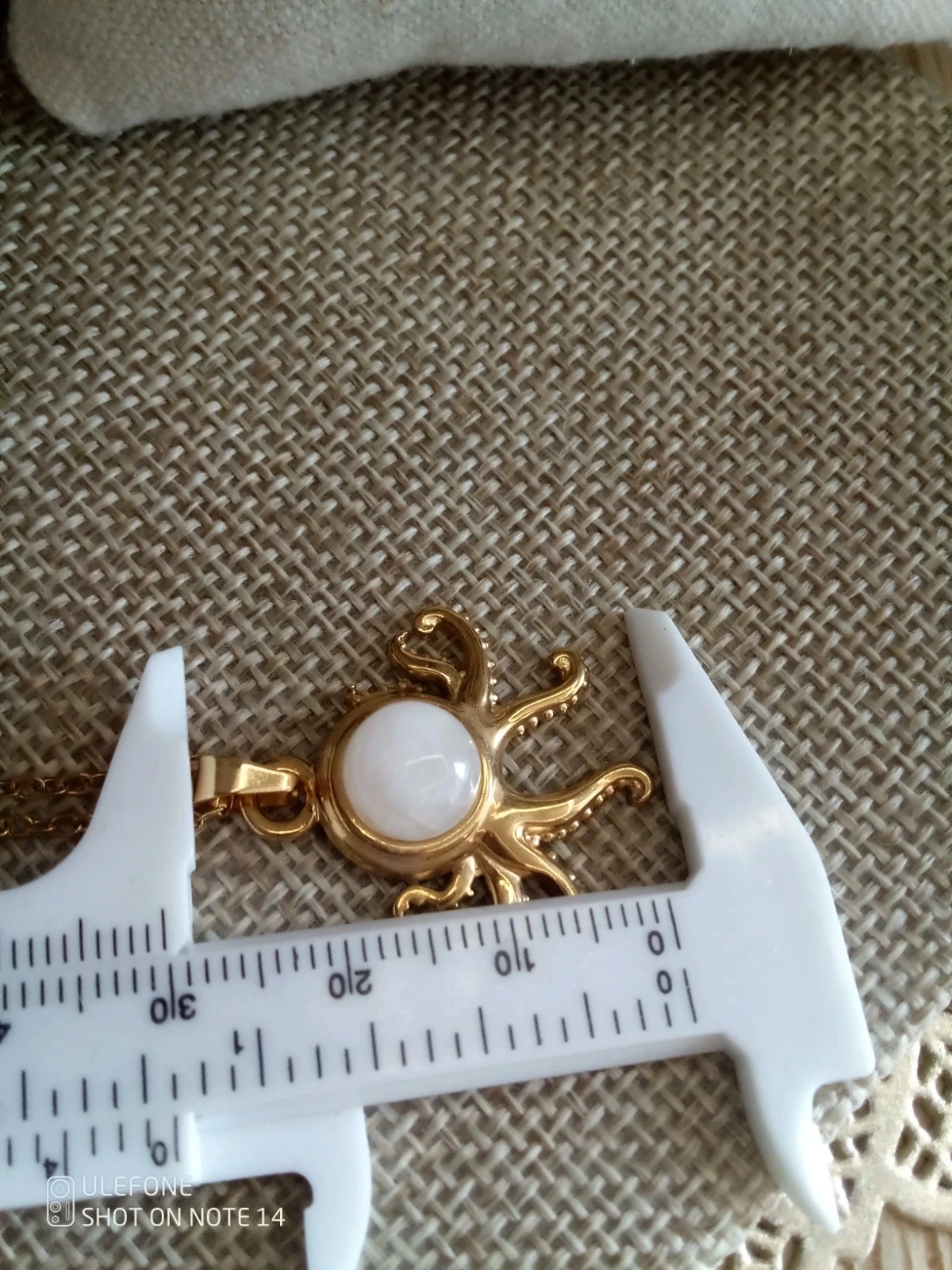 Collier pieuvre avec pierre de lune naturelle – photo 2